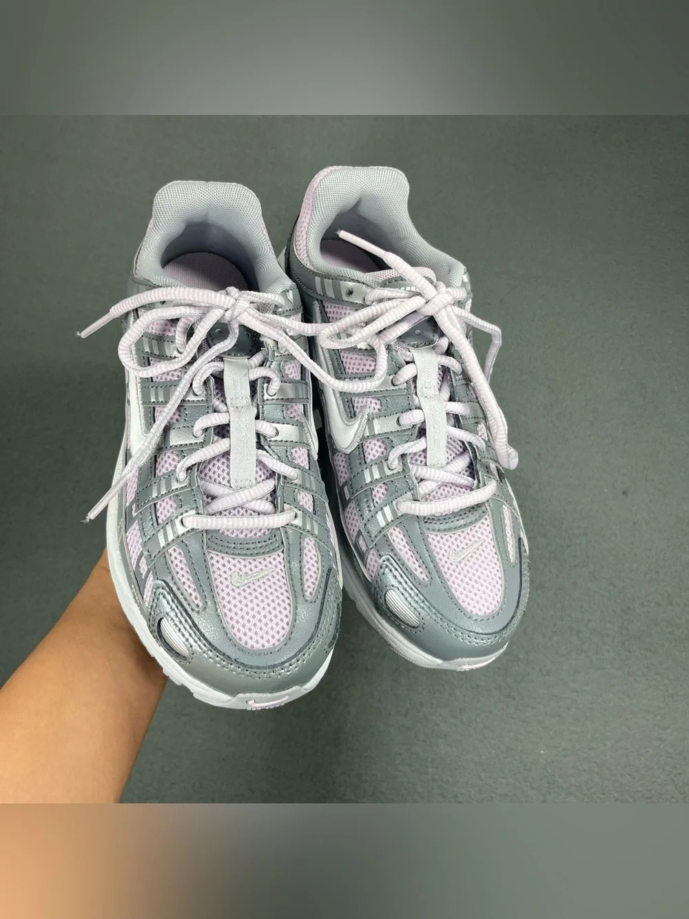 Nike P-6000 GS Doll Kids Youth Casual Lifestyle Shoes Sneakers size 4Y